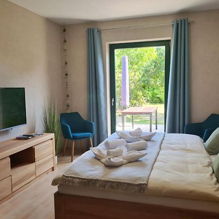 Appartement Uttied Mit Terrasse Und Garten - 4 Sterne Dtv Rambin Екстериор снимка