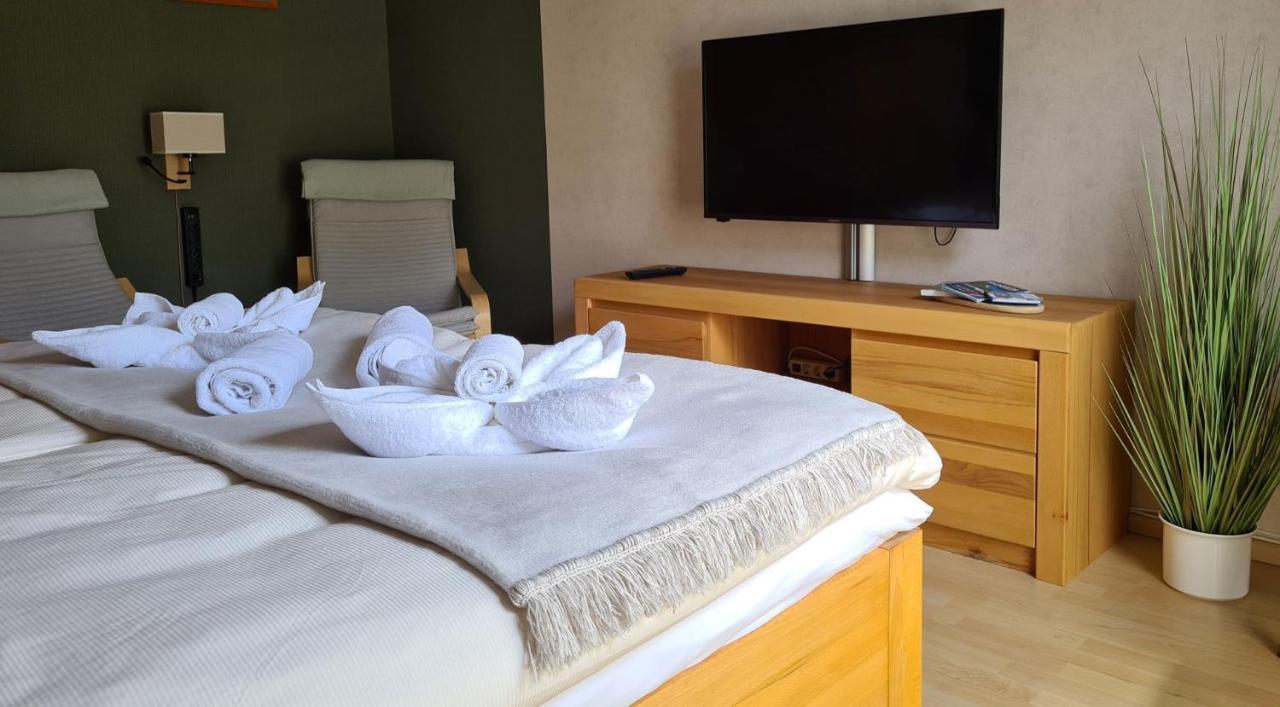 Appartement Uttied Mit Terrasse Und Garten - 4 Sterne Dtv Rambin Екстериор снимка